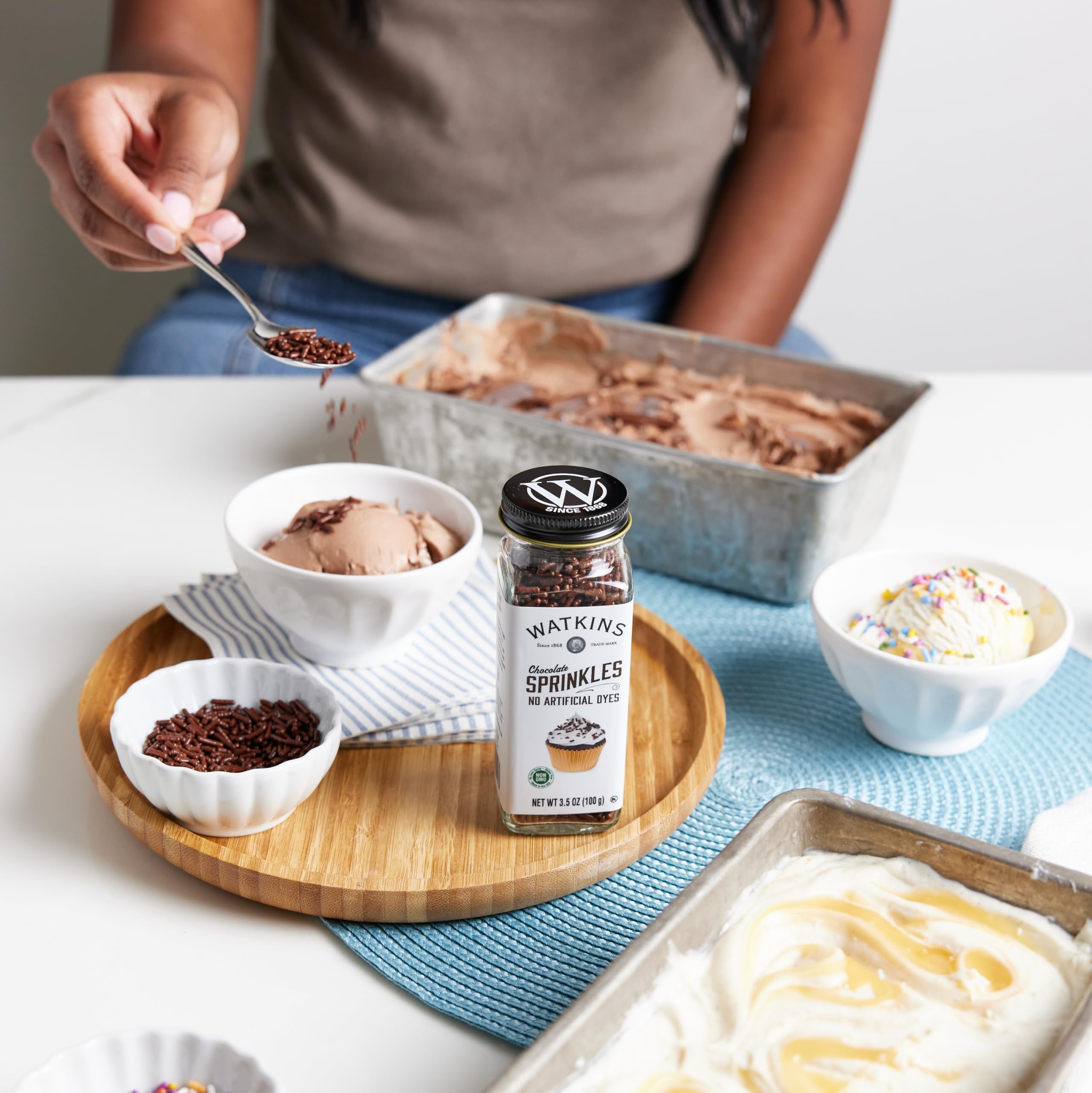 Watkins Chocolate Decorating Sprinkles, No Artificial Dyes, Kosher, 3.5 Ounce, 1-Pack - Image 7